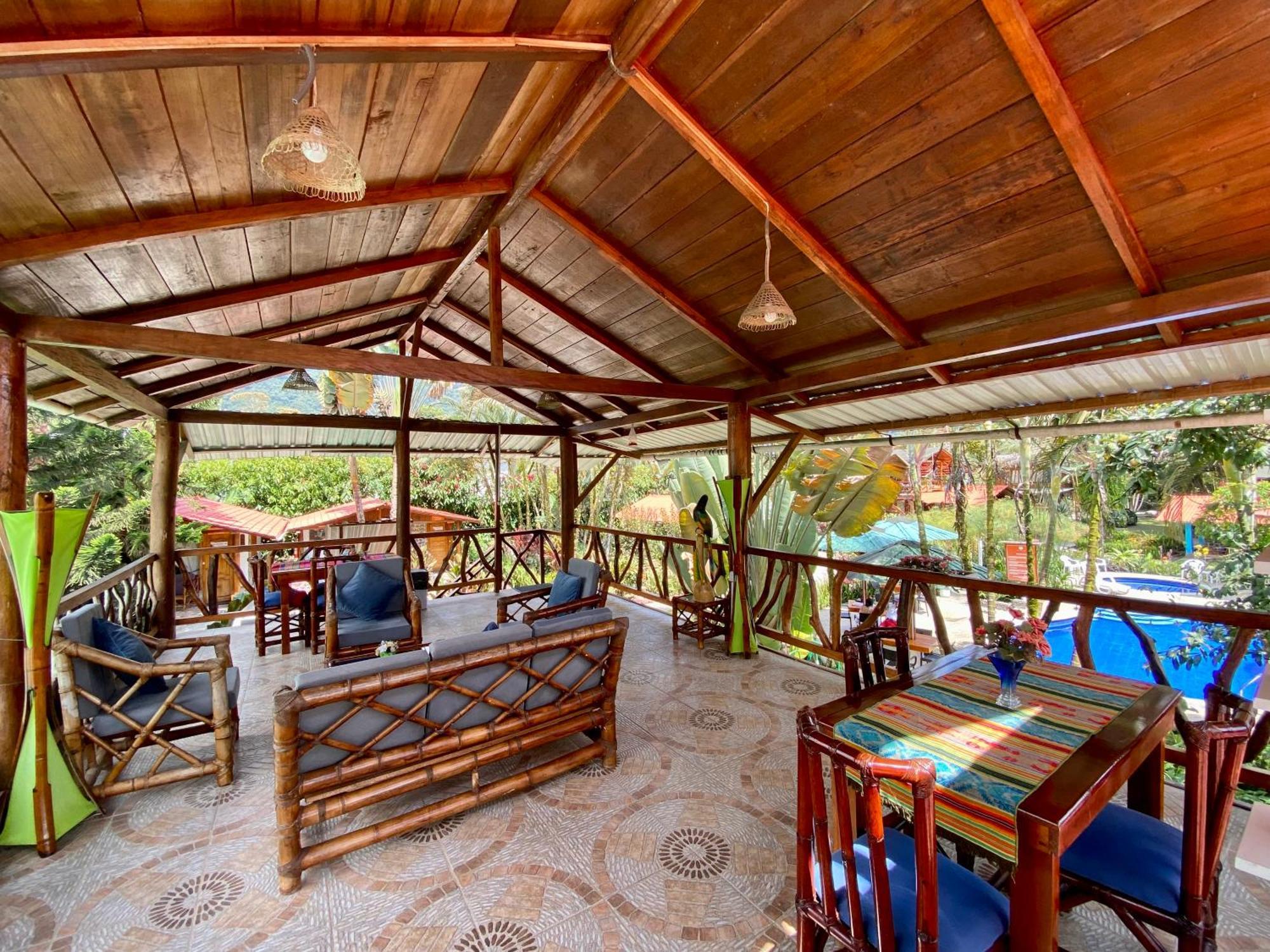 Hosteria Arasari Mindo Dış mekan fotoğraf